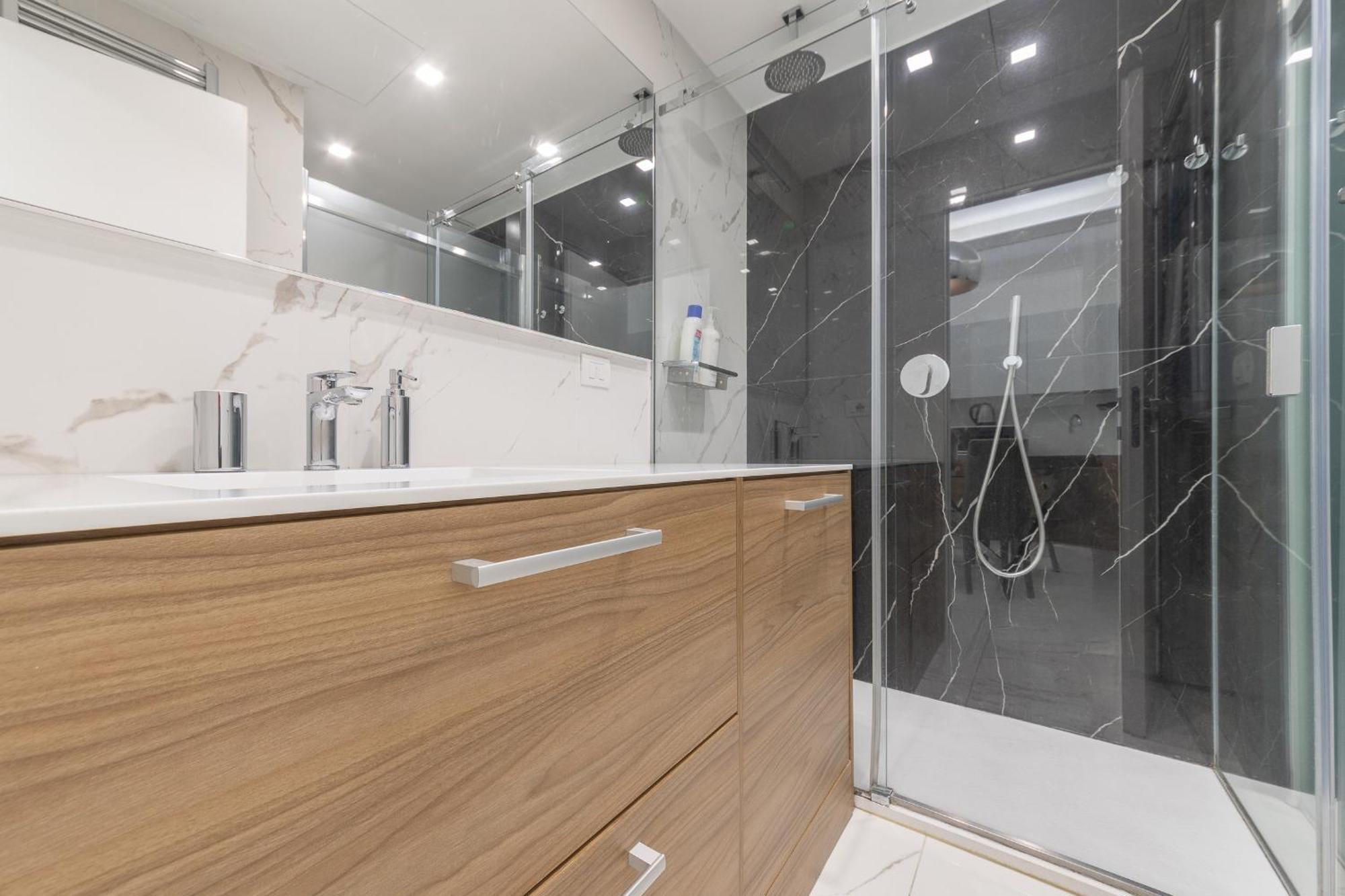Milan Downtown Apartments Екстер'єр фото